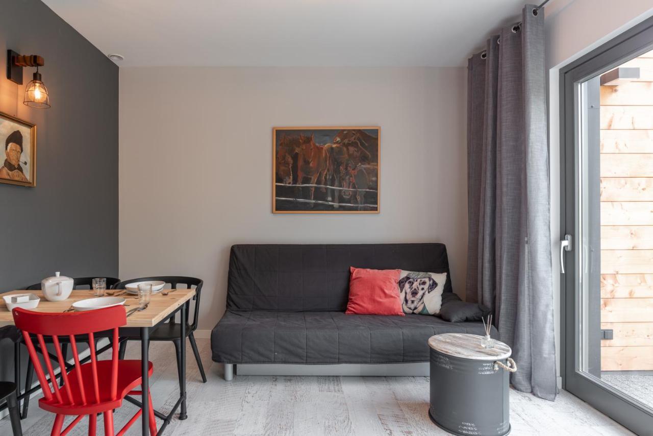 Noclegi Liw Apartments Hotel Apartamenty Węgrów Dış mekan fotoğraf